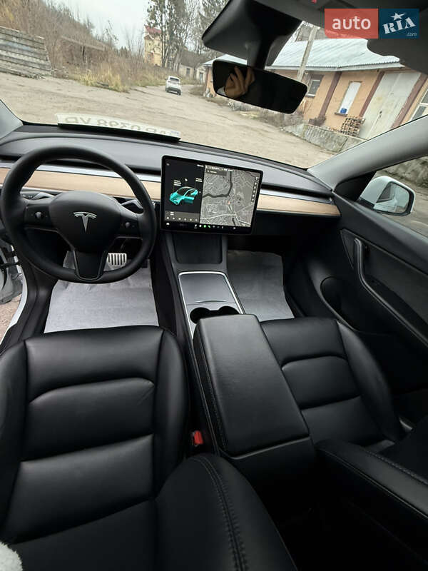 Позашляховик / Кросовер Tesla Model Y 2021 в Вінниці