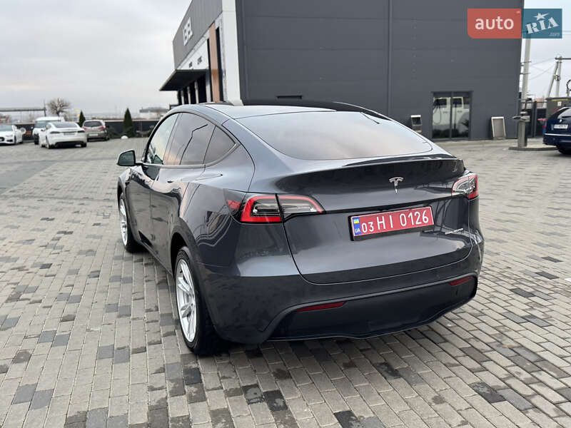 Позашляховик / Кросовер Tesla Model Y 2020 в Хусті