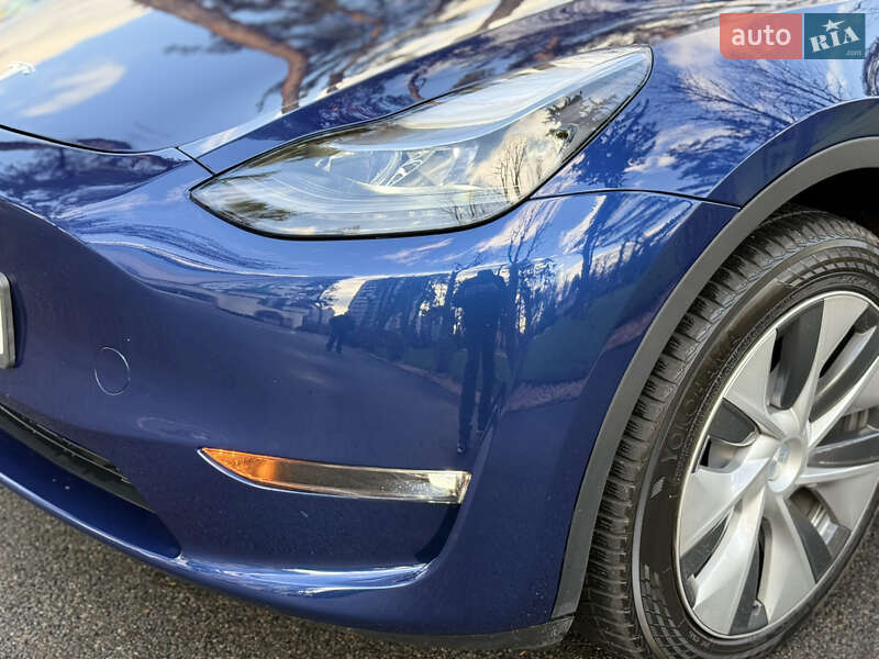 Внедорожник / Кроссовер Tesla Model Y 2023 в Харькове