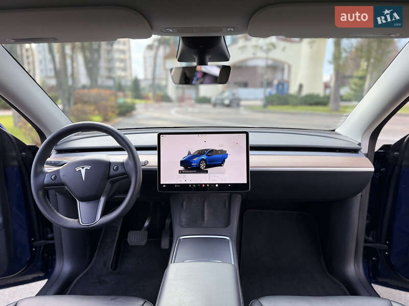 Внедорожник / Кроссовер Tesla Model Y 2023 в Харькове