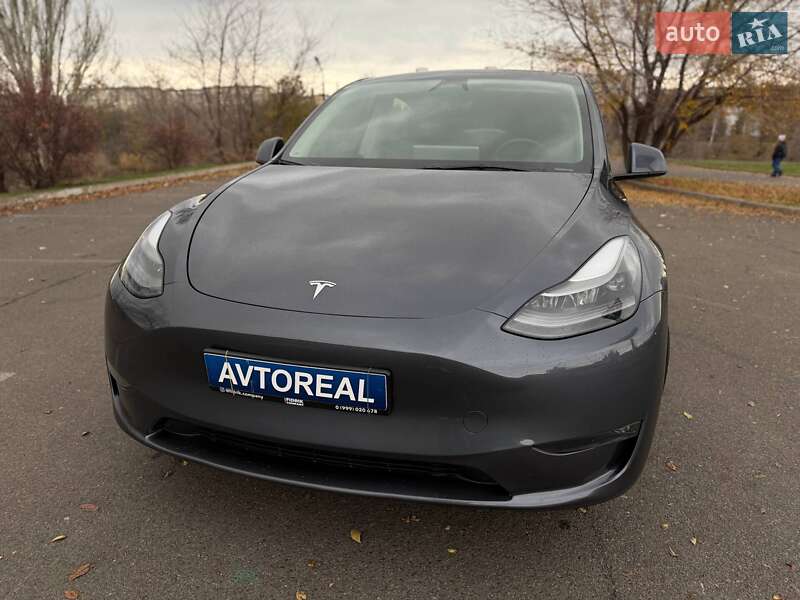 Внедорожник / Кроссовер Tesla Model Y 2023 в Кривом Роге