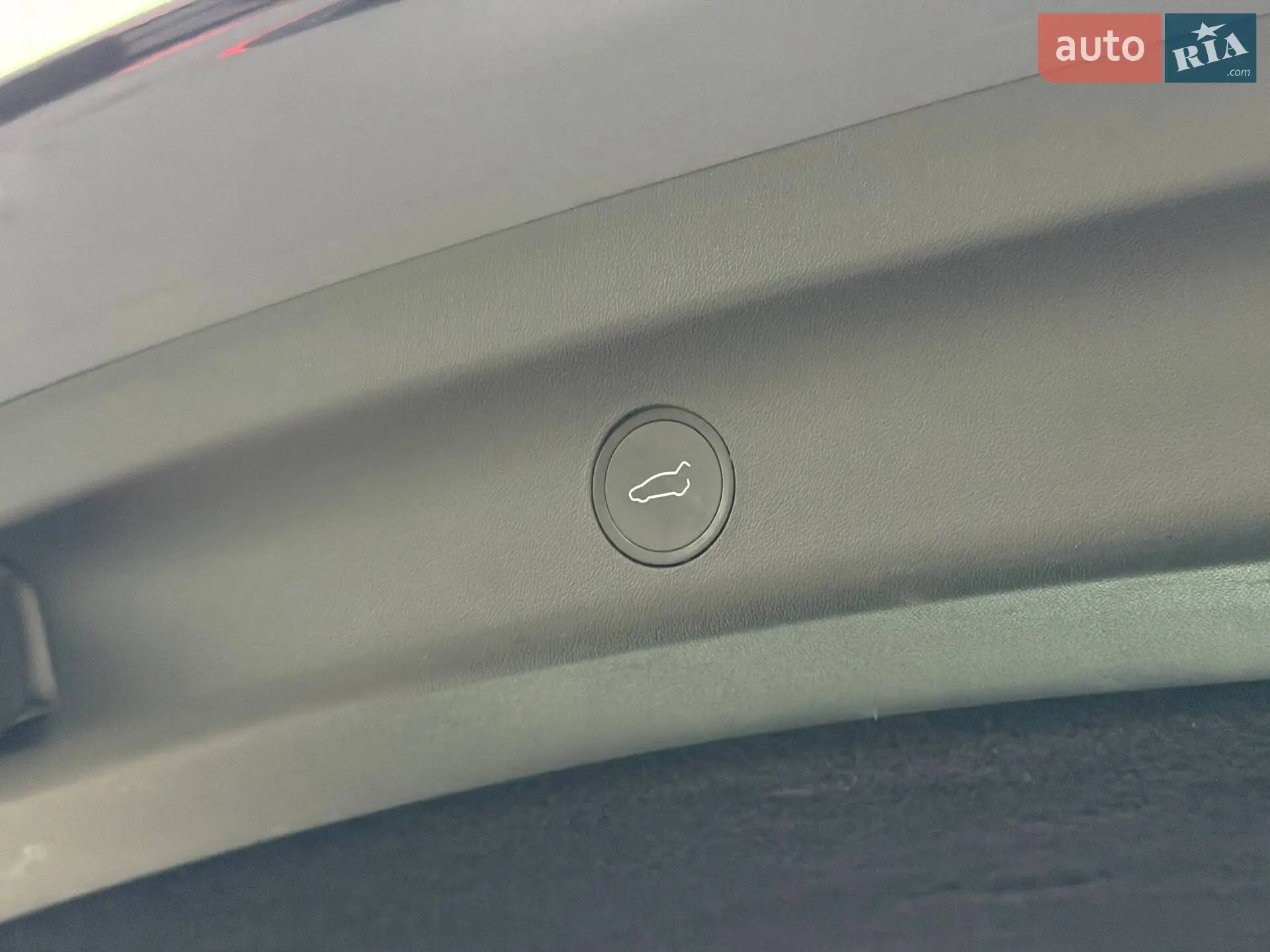 2023 Tesla Model Y - мініатюра 32