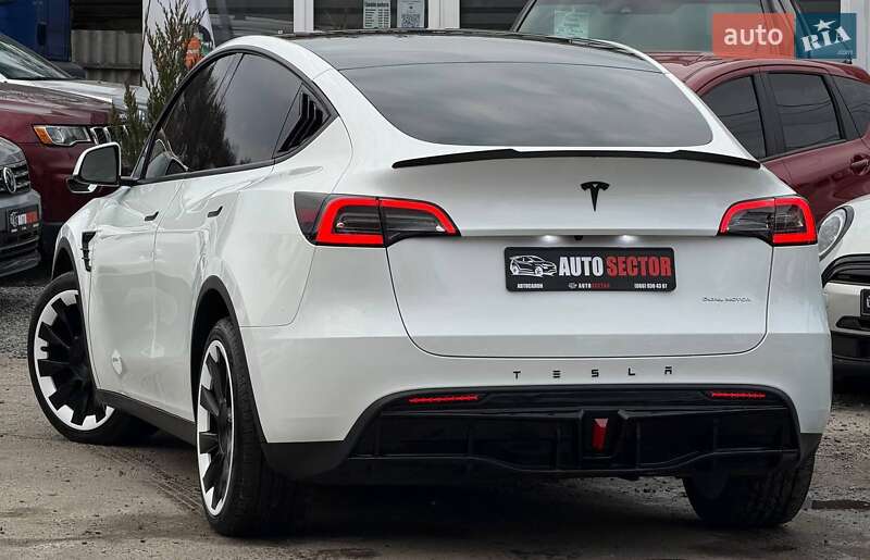 Внедорожник / Кроссовер Tesla Model Y 2023 в Харькове