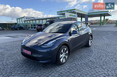 Позашляховик / Кросовер Tesla Model Y 2022 в Золочеві