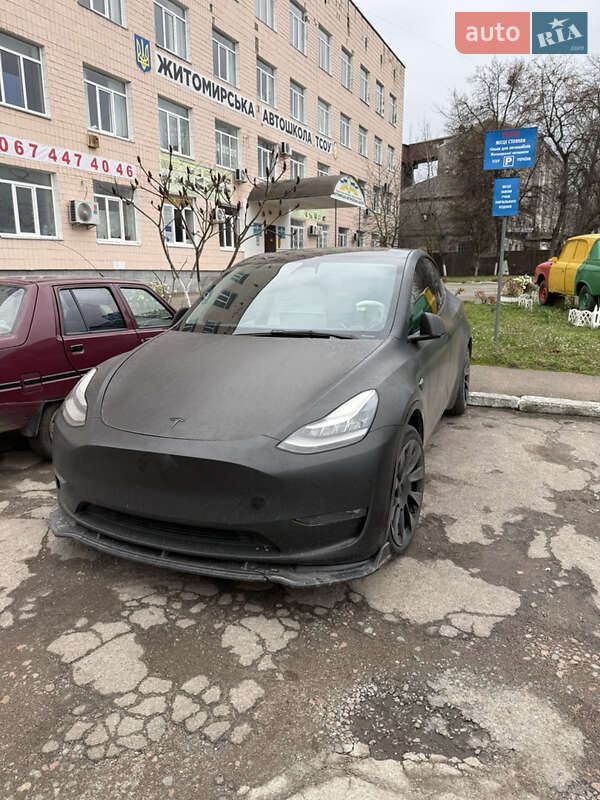 Внедорожник / Кроссовер Tesla Model Y 2021 в Житомире фото 2 Внедорожник / Кроссовер Tesla Model Y 2021 в Житомире