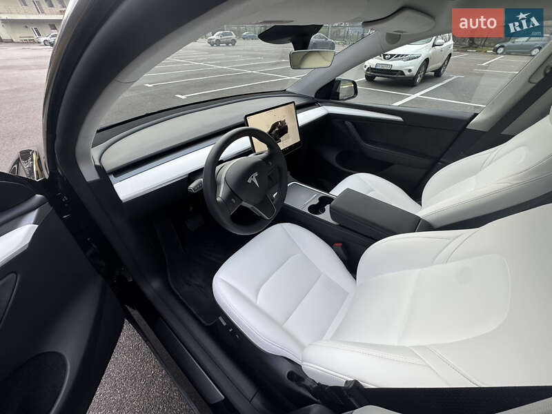 Внедорожник / Кроссовер Tesla Model Y 2024 в Харькове фото 12 Внедорожник / Кроссовер Tesla Model Y 2024 в Харькове