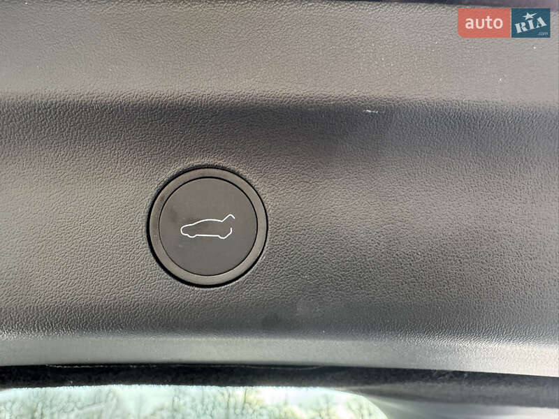 Внедорожник / Кроссовер Tesla Model Y 2024 в Харькове фото 18 Внедорожник / Кроссовер Tesla Model Y 2024 в Харькове