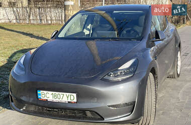 Внедорожник / Кроссовер Tesla Model Y 2023 в Львове