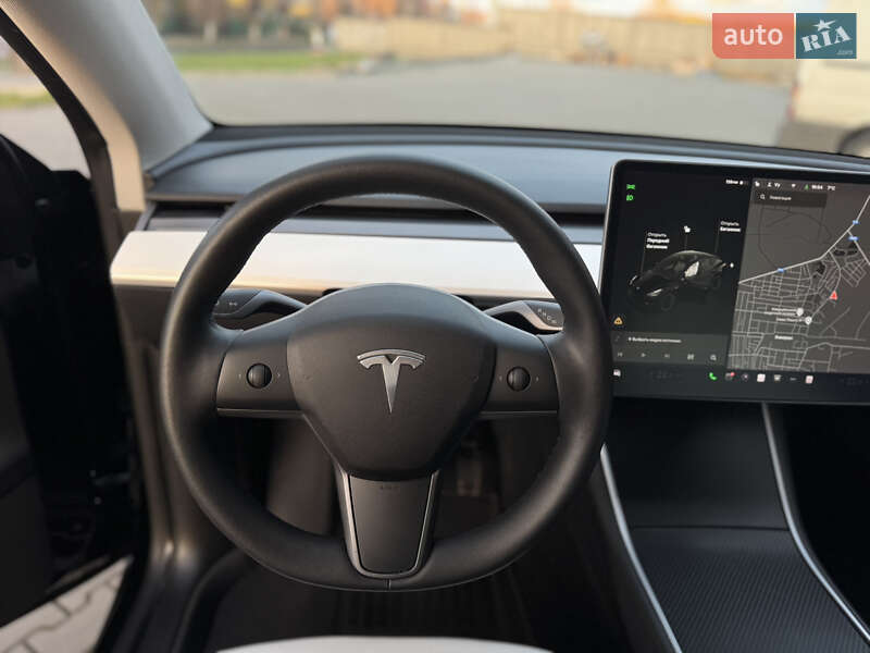 Внедорожник / Кроссовер Tesla Model Y 2020 в Луцке
