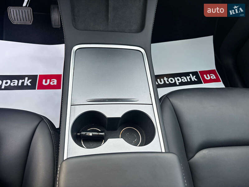 Позашляховик / Кросовер Tesla Model Y 2024 в Запоріжжі