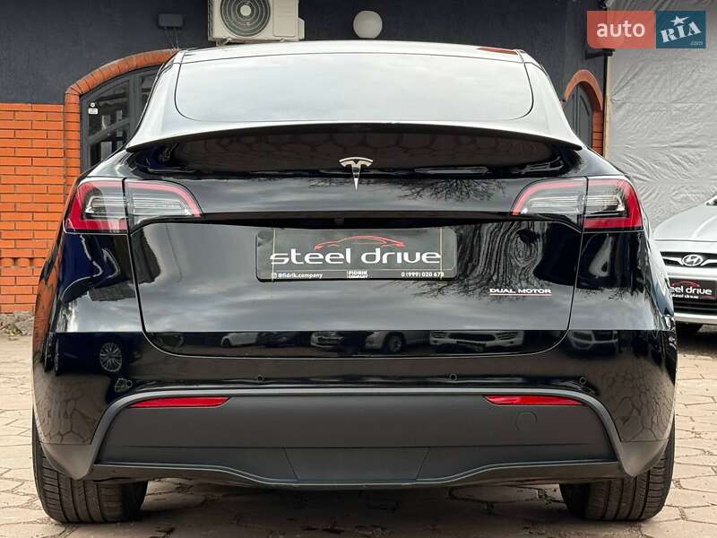 Позашляховик / Кросовер Tesla Model Y 2021 в Миколаєві