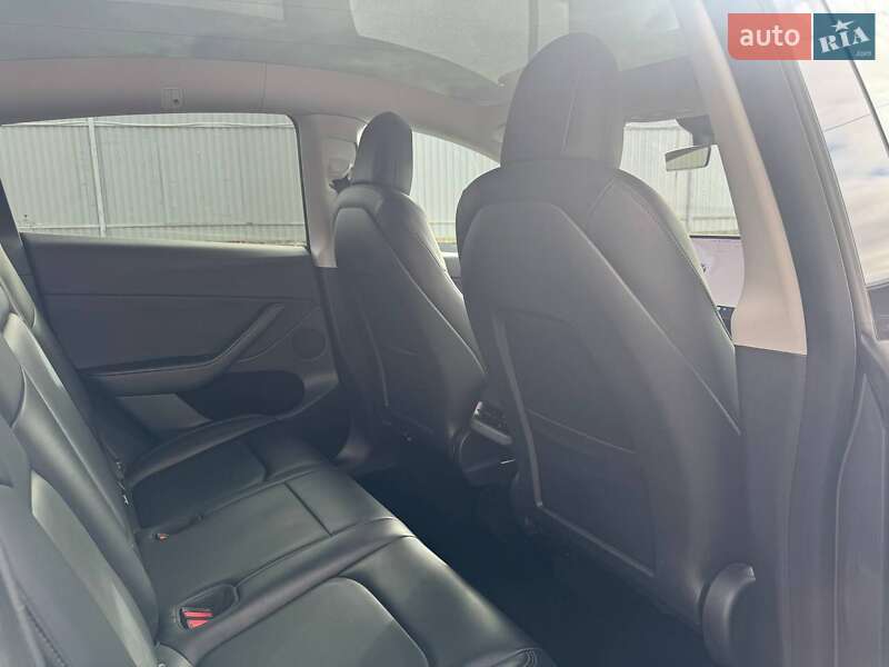Позашляховик / Кросовер Tesla Model Y 2021 в Вінниці