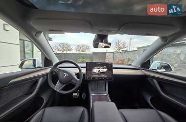 Внедорожник / Кроссовер Tesla Model Y 2023 в Ивано-Франковске