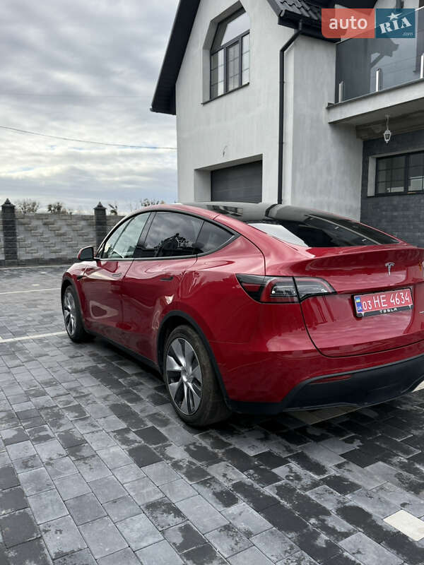 Внедорожник / Кроссовер Tesla Model Y 2022 в Дубно
