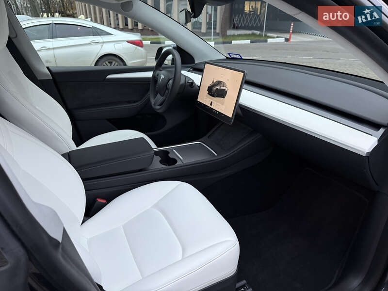 Внедорожник / Кроссовер Tesla Model Y 2024 в Харькове фото 11 Внедорожник / Кроссовер Tesla Model Y 2024 в Харькове
