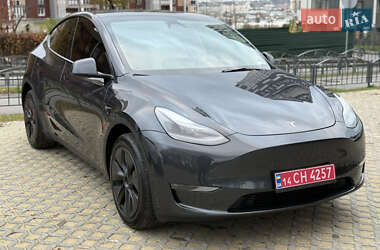 Позашляховик / Кросовер Tesla Model Y 2024 в Харкові