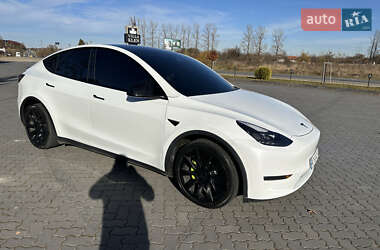 Позашляховик / Кросовер Tesla Model Y 2020 в Коломиї