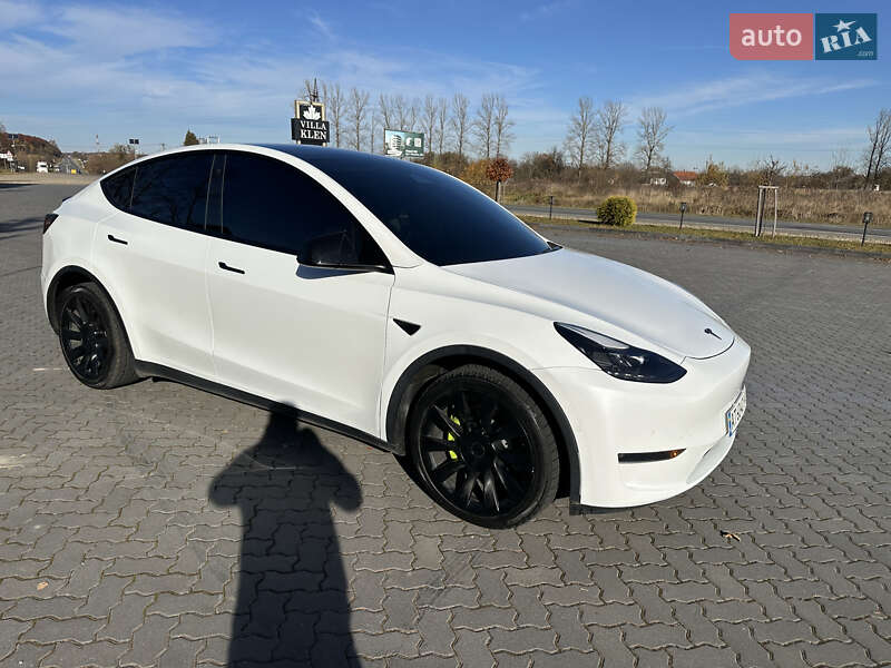 Позашляховик / Кросовер Tesla Model Y 2020 в Коломиї фото 4 Позашляховик / Кросовер Tesla Model Y 2020 в Коломиї