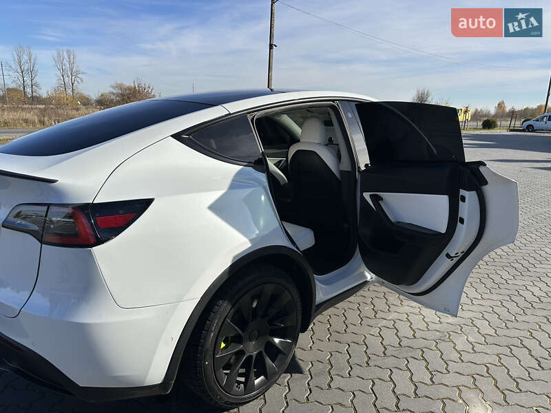 Позашляховик / Кросовер Tesla Model Y 2020 в Коломиї фото 23 Позашляховик / Кросовер Tesla Model Y 2020 в Коломиї