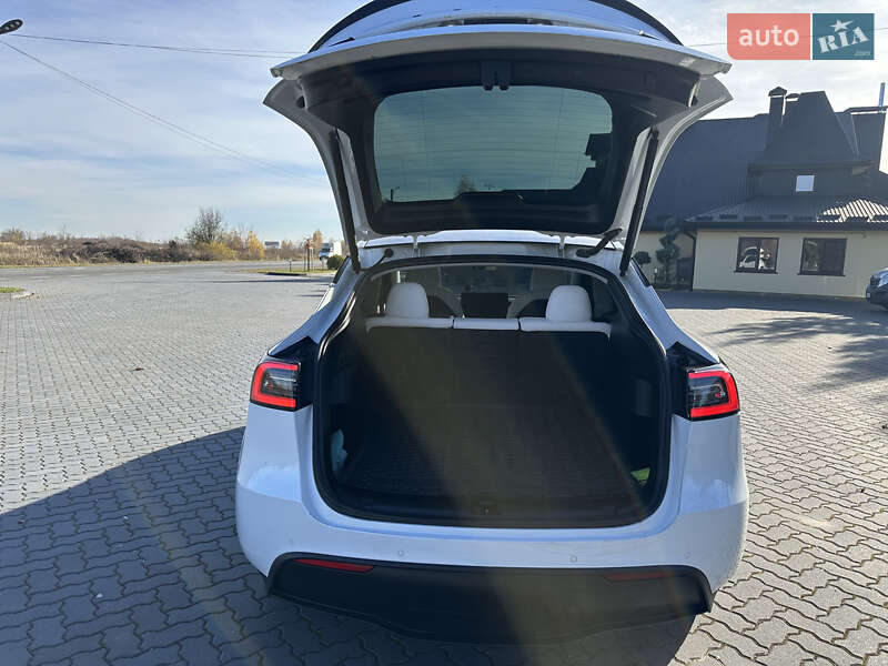 Позашляховик / Кросовер Tesla Model Y 2020 в Коломиї фото 29 Позашляховик / Кросовер Tesla Model Y 2020 в Коломиї