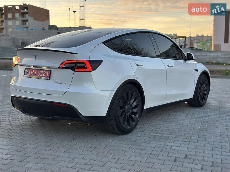 Позашляховик / Кросовер Tesla Model Y 2021 в Вінниці фото 7 Позашляховик / Кросовер Tesla Model Y 2021 в Вінниці