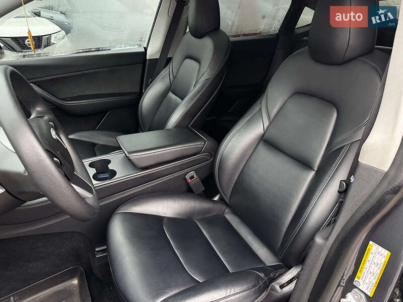 Внедорожник / Кроссовер Tesla Model Y 2021 в Харькове