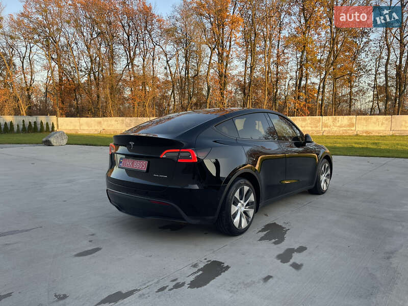 Позашляховик / Кросовер Tesla Model Y 2021 в Луцьку