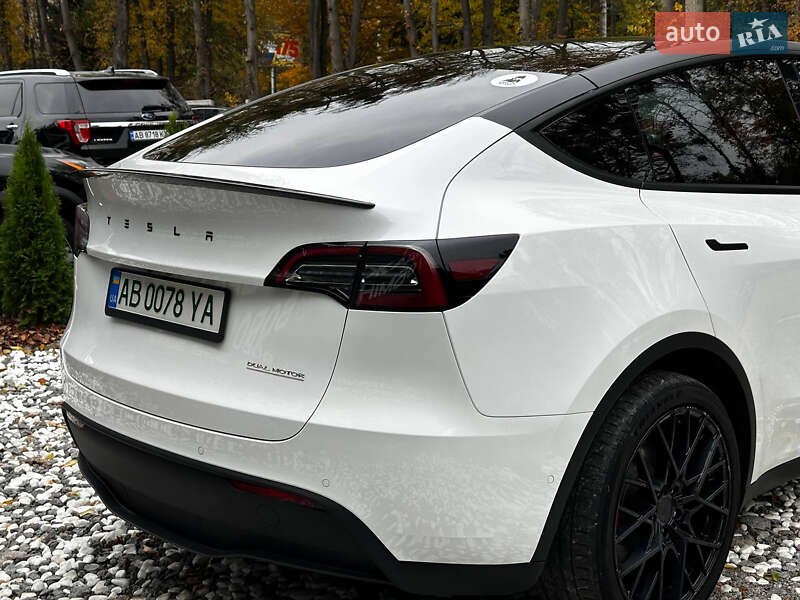 Позашляховик / Кросовер Tesla Model Y 2022 в Вінниці