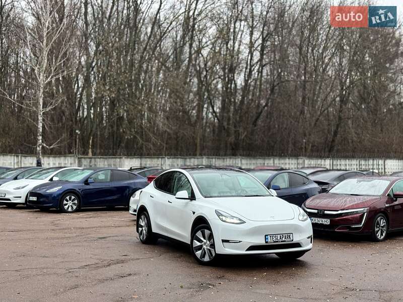 Внедорожник / Кроссовер Tesla Model Y 2024 в Киеве фото 2 Внедорожник / Кроссовер Tesla Model Y 2024 в Киеве