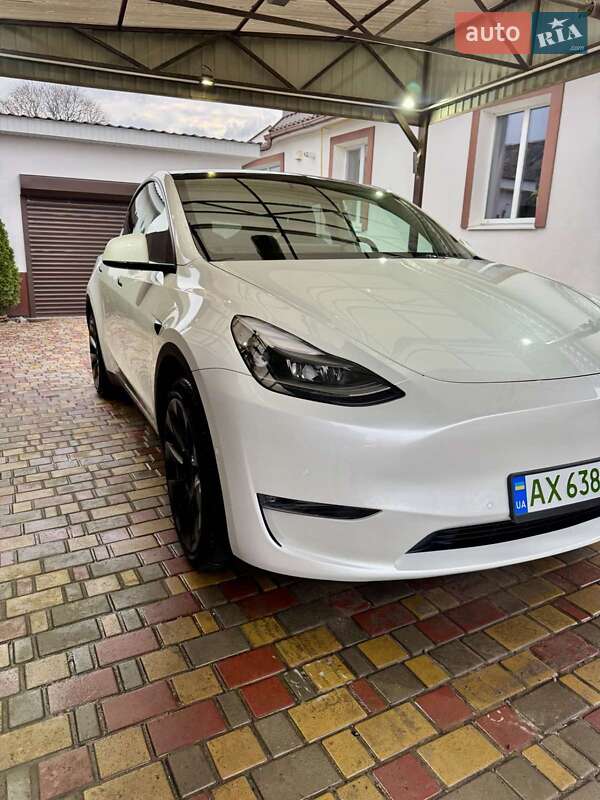 Позашляховик / Кросовер Tesla Model Y 2022 в Харкові