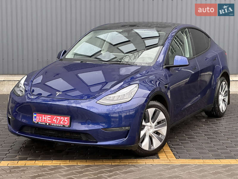 Tesla Model Y 2023