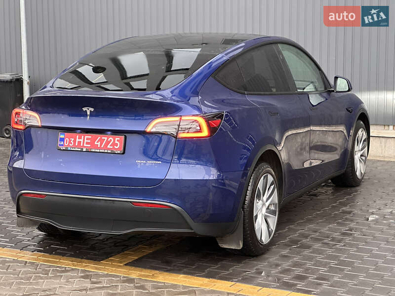 Внедорожник / Кроссовер Tesla Model Y 2023 в Киеве