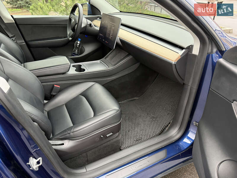 Внедорожник / Кроссовер Tesla Model Y 2022 в Виннице