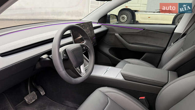 Внедорожник / Кроссовер Tesla Model Y 2025 в Киеве фото 17 Внедорожник / Кроссовер Tesla Model Y 2025 в Киеве