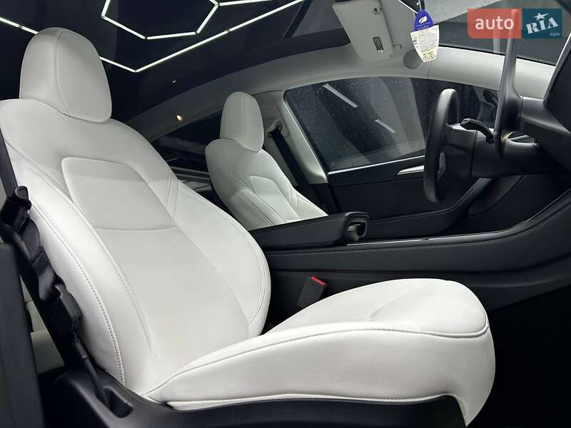 Внедорожник / Кроссовер Tesla Model Y 2023 в Черновцах фото 18 Внедорожник / Кроссовер Tesla Model Y 2023 в Черновцах