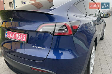 Внедорожник / Кроссовер Tesla Model Y 2023 в Львове