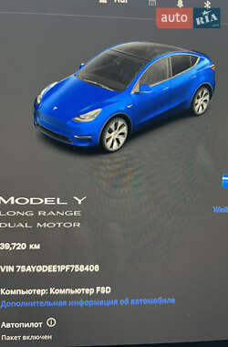 Внедорожник / Кроссовер Tesla Model Y 2023 в Львове