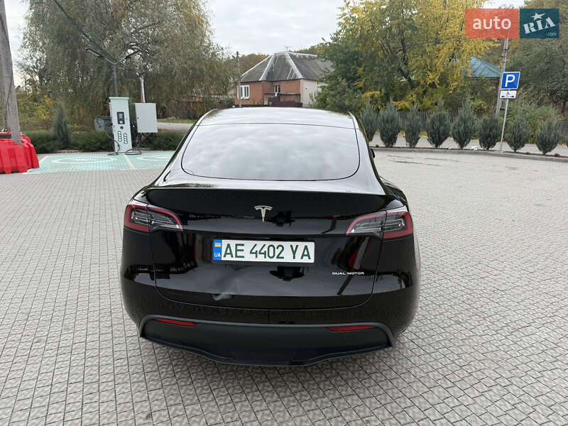 Позашляховик / Кросовер Tesla Model Y 2023 в Полтаві
