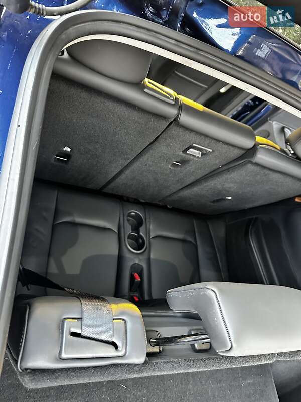 Внедорожник / Кроссовер Tesla Model Y 2024 в Кременчуге