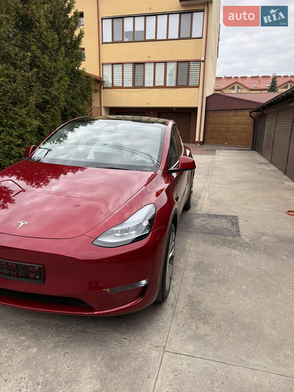 Позашляховик / Кросовер Tesla Model Y 2024 в Львові фото Позашляховик / Кросовер Tesla Model Y 2024 в Львові
