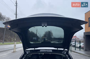 Позашляховик / Кросовер Tesla Model Y 2024 в Чернівцях
