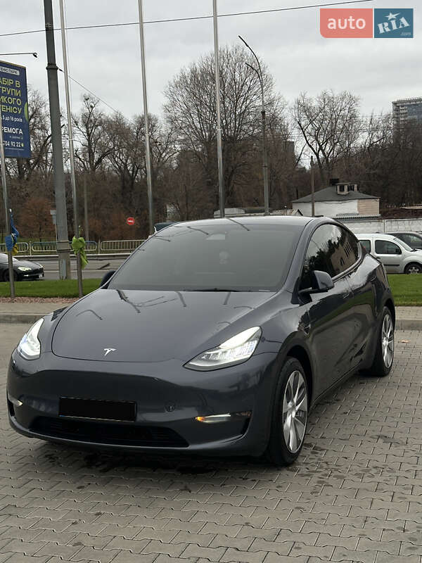 Внедорожник / Кроссовер Tesla Model Y 2022 в Киеве