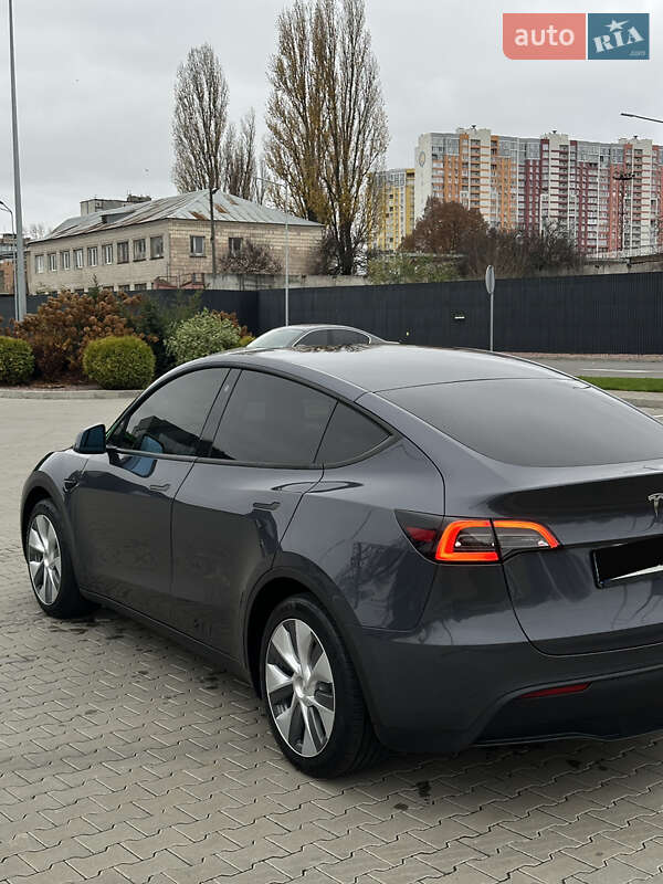 Внедорожник / Кроссовер Tesla Model Y 2022 в Киеве