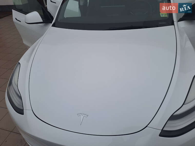 Внедорожник / Кроссовер Tesla Model Y 2021 в Черкассах