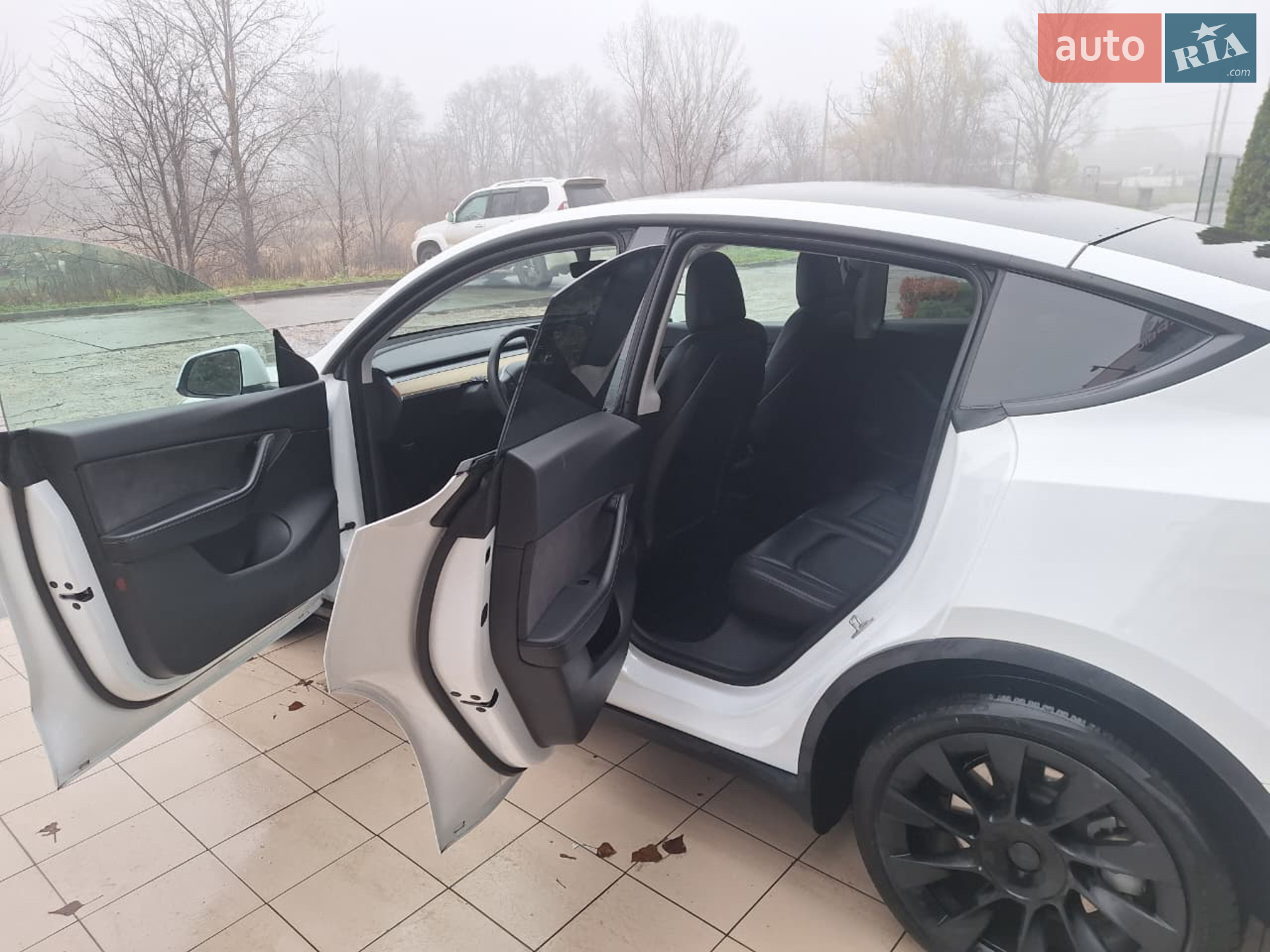 2021 Tesla Model Y - мініатюра 10
