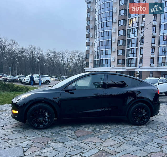 Внедорожник / Кроссовер Tesla Model Y 2023 в Кременчуге