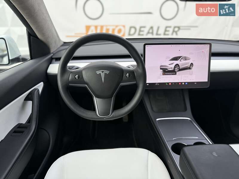 Внедорожник / Кроссовер Tesla Model Y 2022 в Киеве