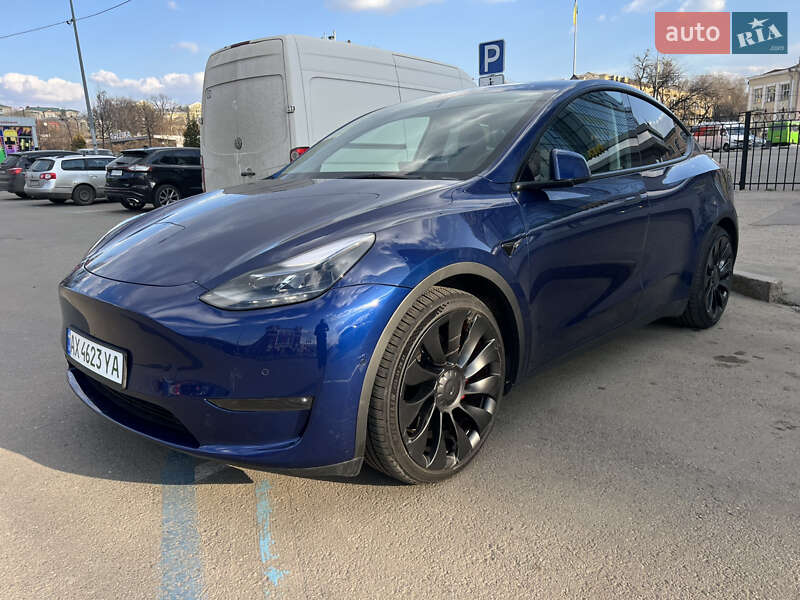 Позашляховик / Кросовер Tesla Model Y 2022 в Харкові
