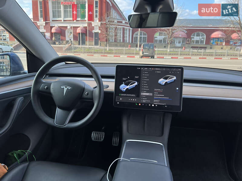 Позашляховик / Кросовер Tesla Model Y 2022 в Харкові