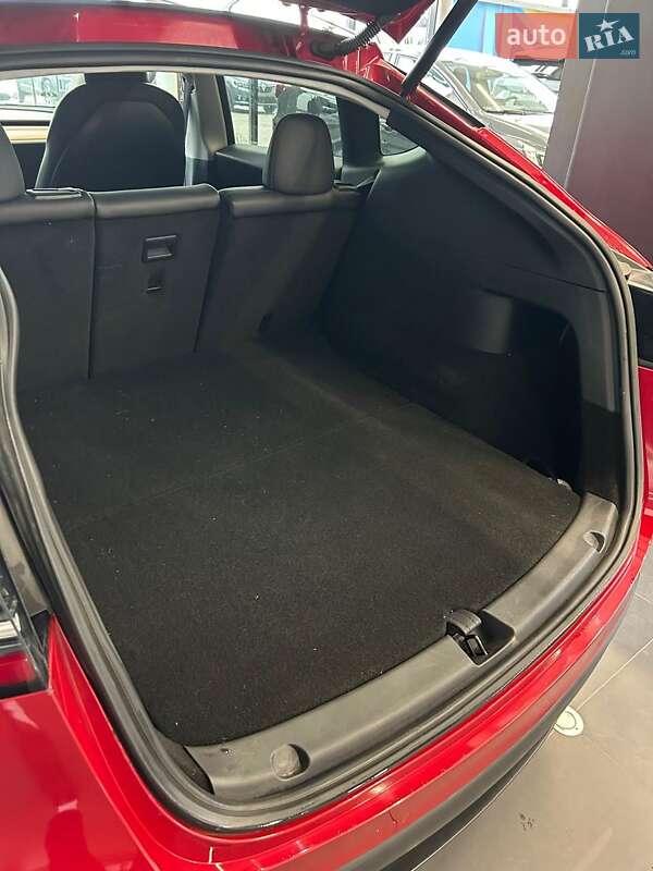 Внедорожник / Кроссовер Tesla Model Y 2020 в Тернополе